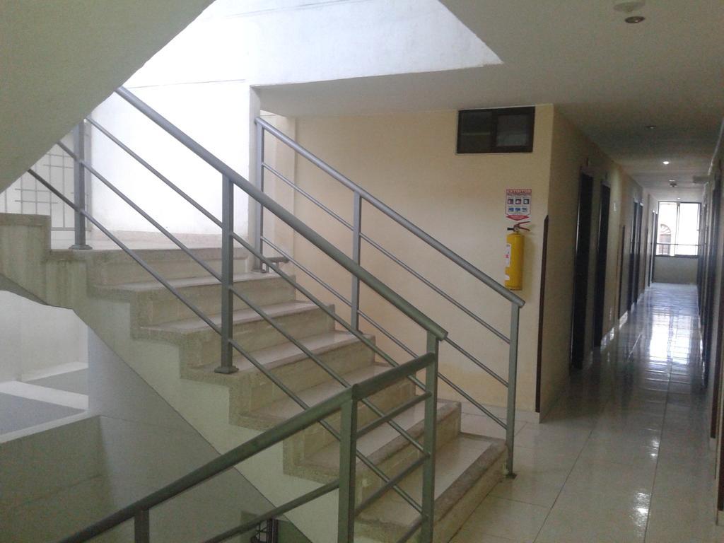 Hotel Tachiras บูการามังกา ภายนอก รูปภาพ