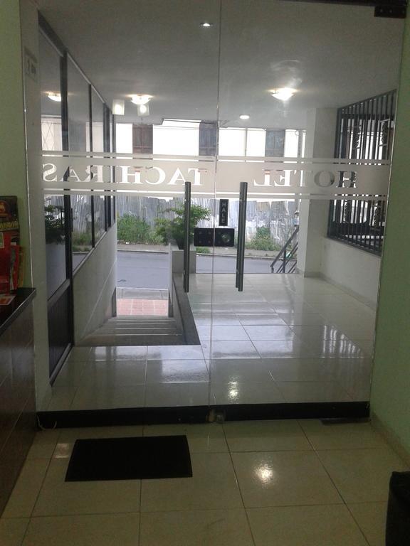 Hotel Tachiras บูการามังกา ภายนอก รูปภาพ
