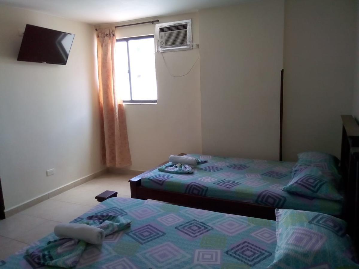 Hotel Tachiras บูการามังกา ภายนอก รูปภาพ